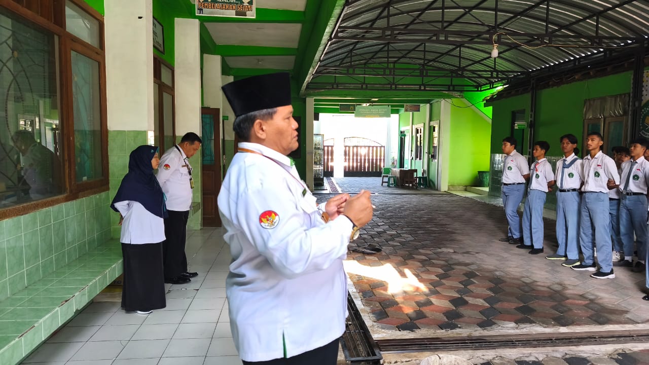 Gambar WhatsApp 2025-11-04 pukul 12.13.27_9692eca1